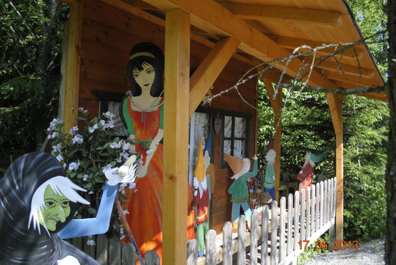 Hotel Gasthof Seeblick Zeutschach エクステリア 写真